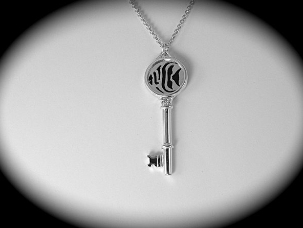 Angelfish Key Pendant - N4606-DCh